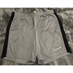 LARGE Nike Dri-Fit Academy Soccer Shorts - Grey BLACK  Men’s DV9742-065
